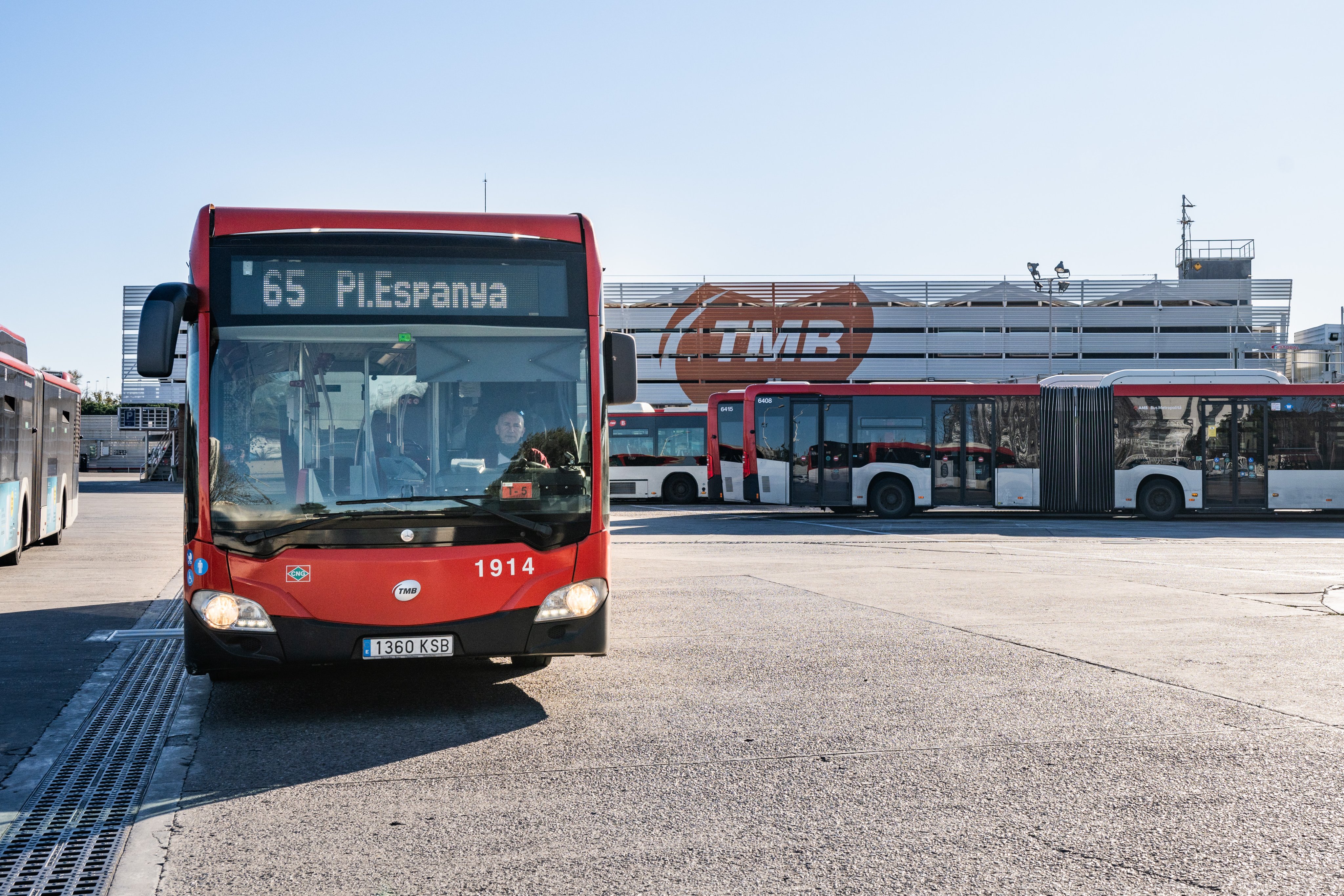 A TMB bus in a file picture