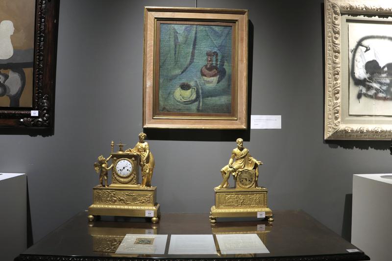 Salvador Dalí's piece 'Still Life' exhibited in Subarna auction house in Barcelona before being sold for €150,000