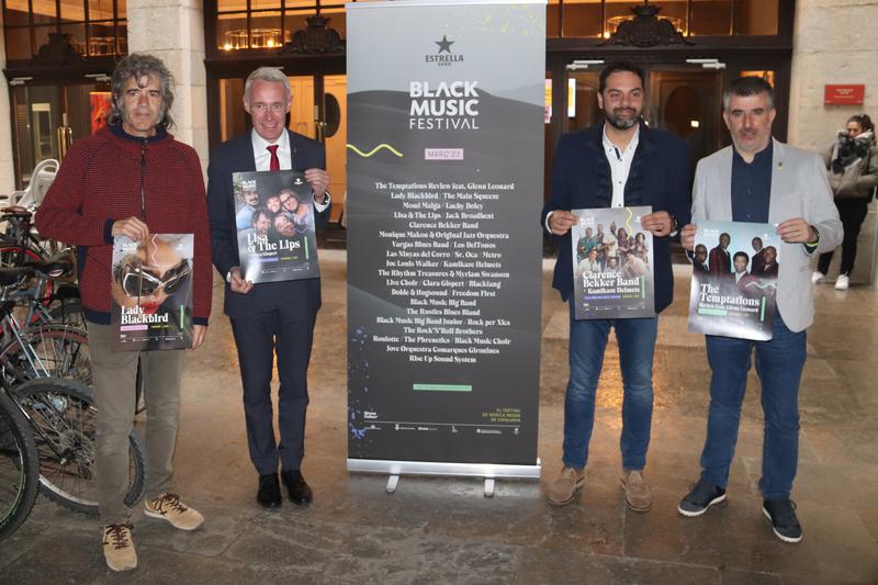 The director of Black Music Festival, Pau Marquès, with the vice president of the Diputació de Girona, the vice mayor of Girona, and the mayor of Salt