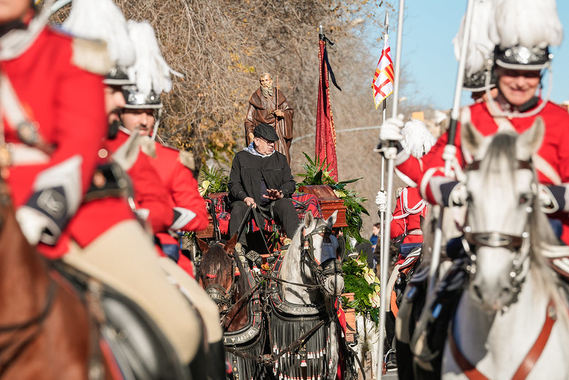 Tres Tombs horse parade in Sant Andreu