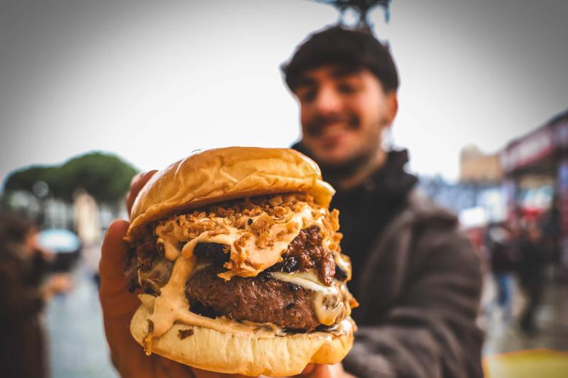 The Champions Burger takes place in Barcelona to select the best European burger in 2025