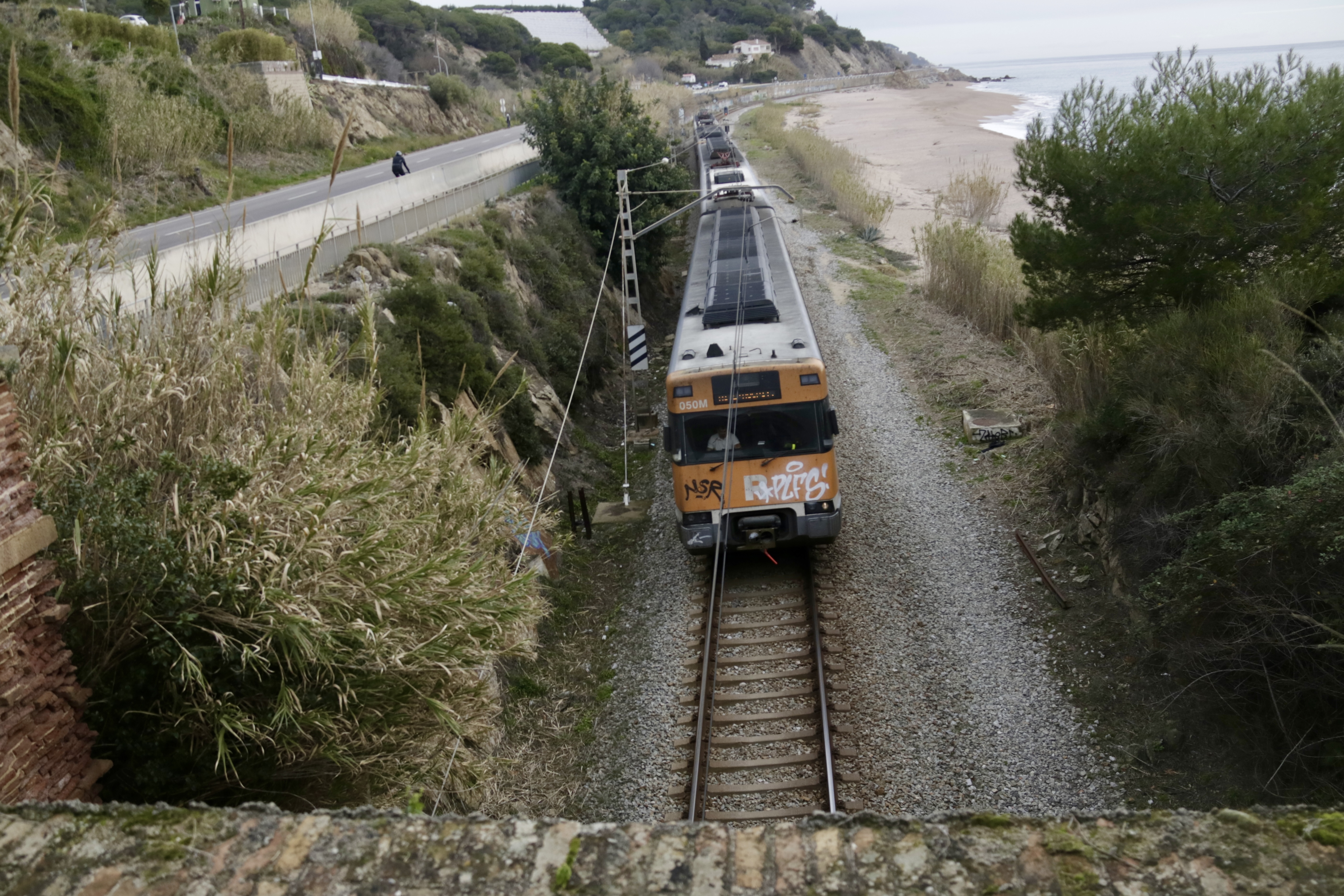 The R1 line in the Maresme area along a single-track section