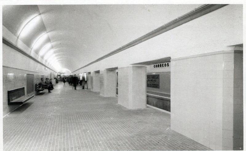Archive picture of Barcelona's Correus ghost station before the platform was destroyed to expand the L4 metro line
