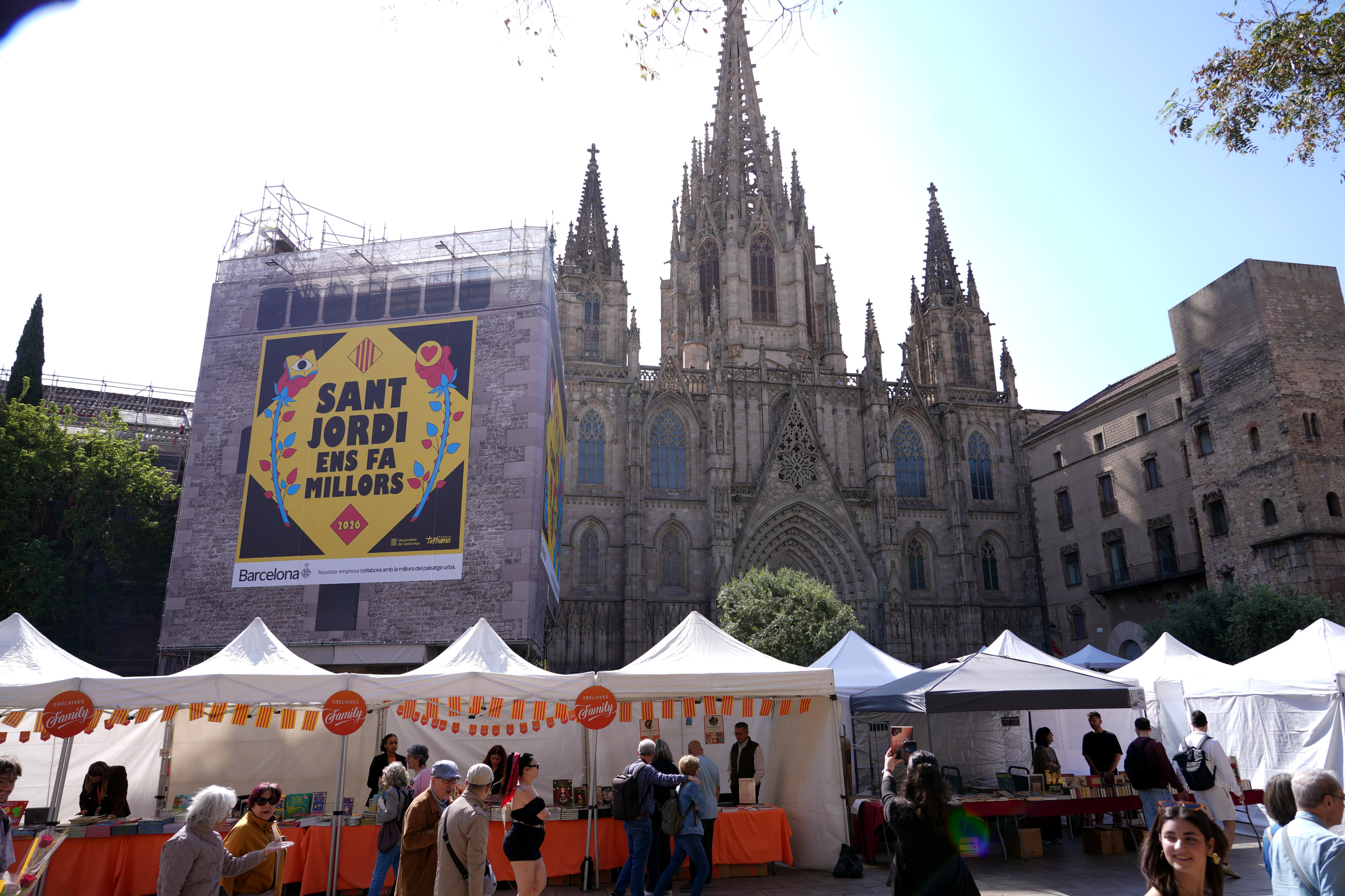Sant Jordi stalls in front of the Barcelona Cathedral