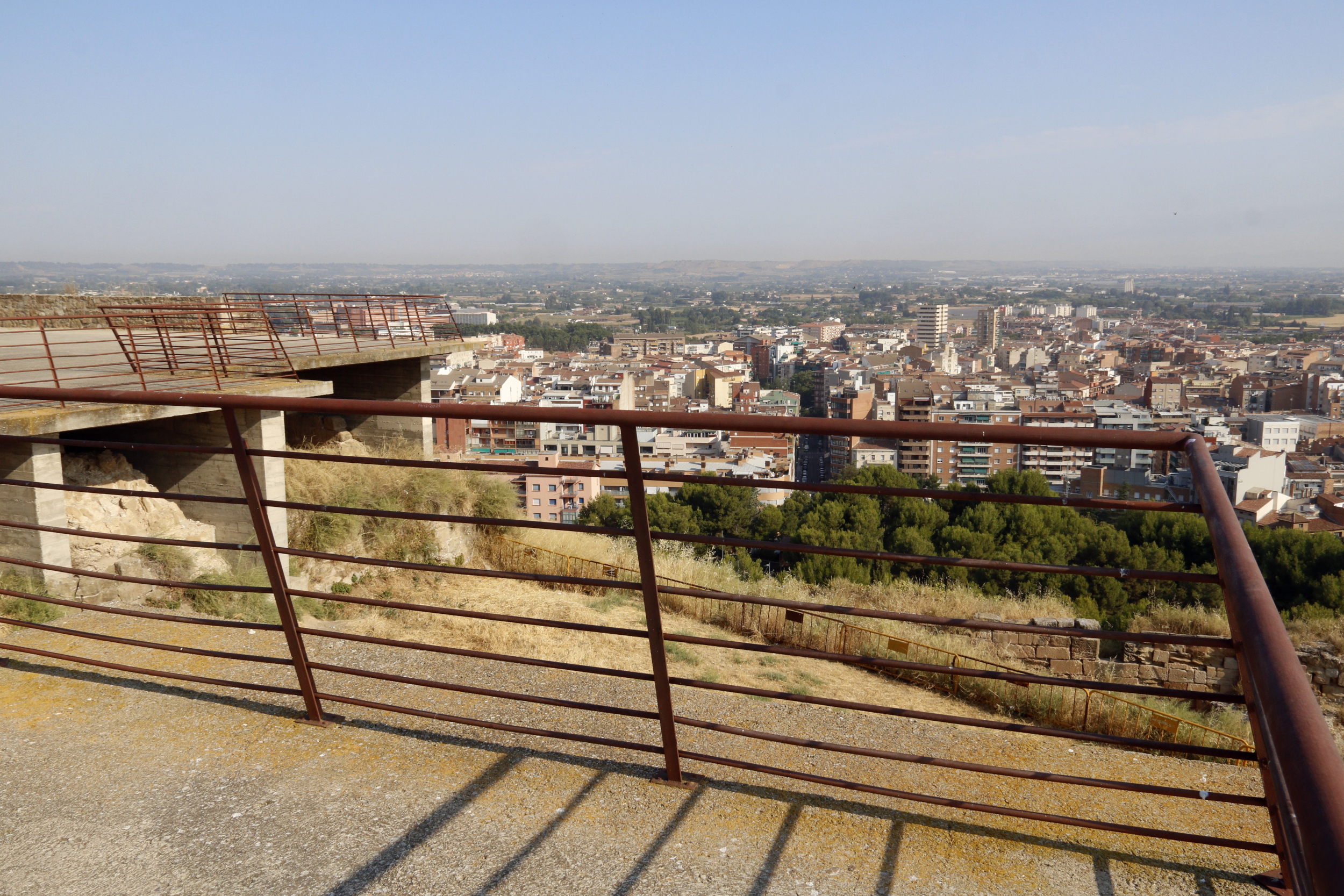 The Castell de la Suda viewpoint on Lleida's Seu Vella hill will accommodate 1,500 people to observe the eclipse