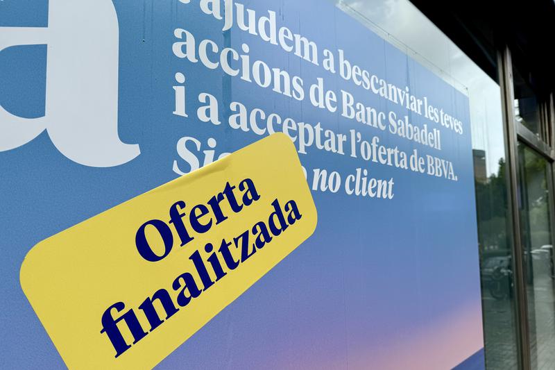 Els sindicats exigeixen una compensació econòmica per les plantilles pel “desgast” de l’opa del BBVA sobre el Sabadell 