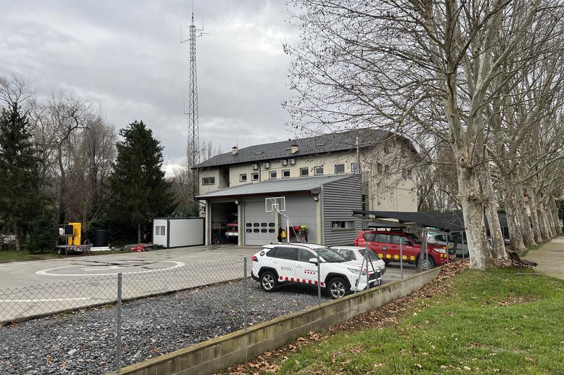 Exterior of the Seu d'Urgell fire station, where the mortal victim was a firefighter