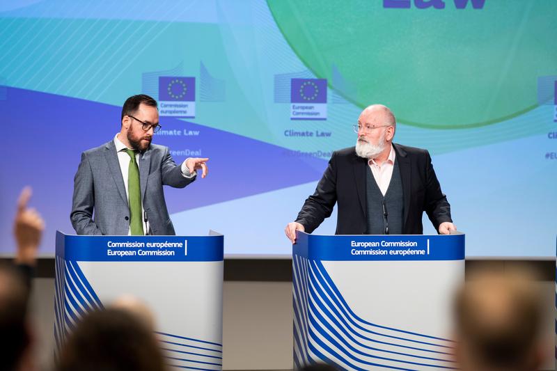 European Commission vice president Frans Timmermans and energy spokesperson Tim Mcphie