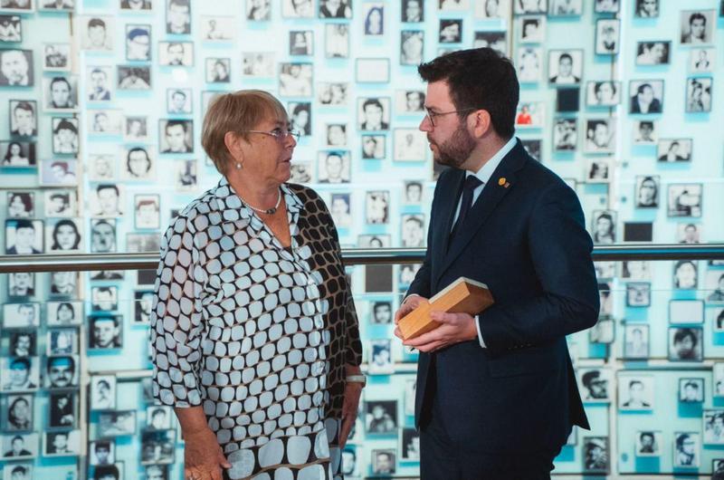 Catalan president Pere Aragonès meets with former Chilean president Michelle Bachelet