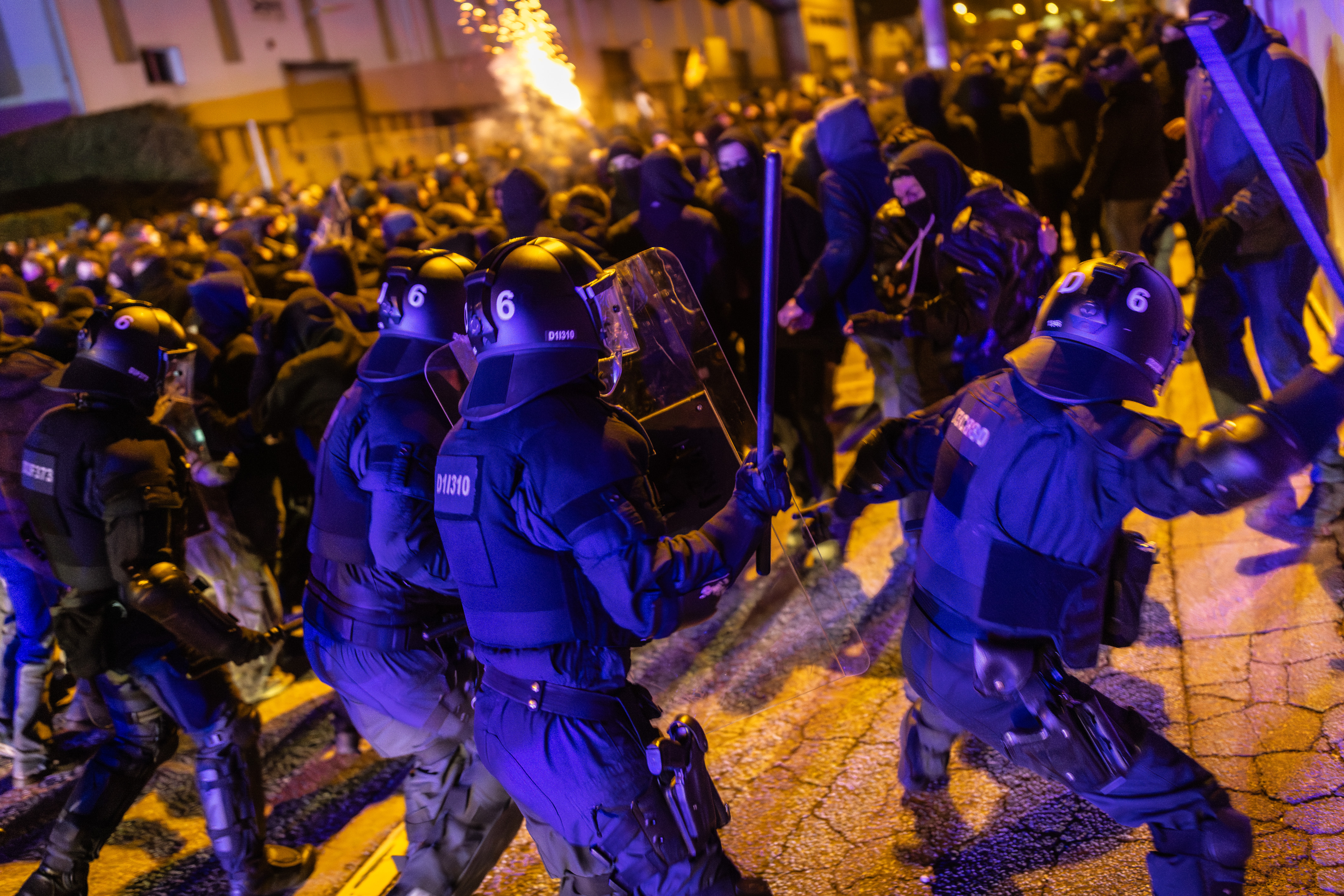 Mossos d'Esquadra police charge against protesters in Sentmenat