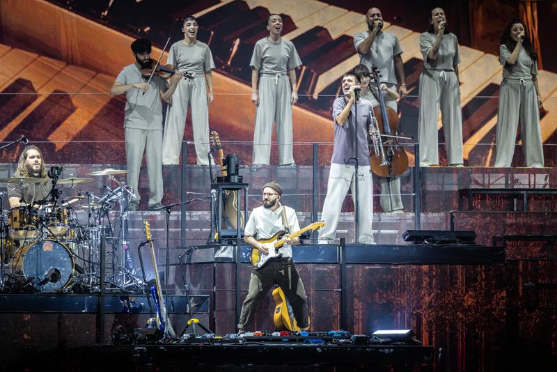 A moment from the first of Oques Grasses' four farewell concerts at the Lluís Companys Olympic Stadium.