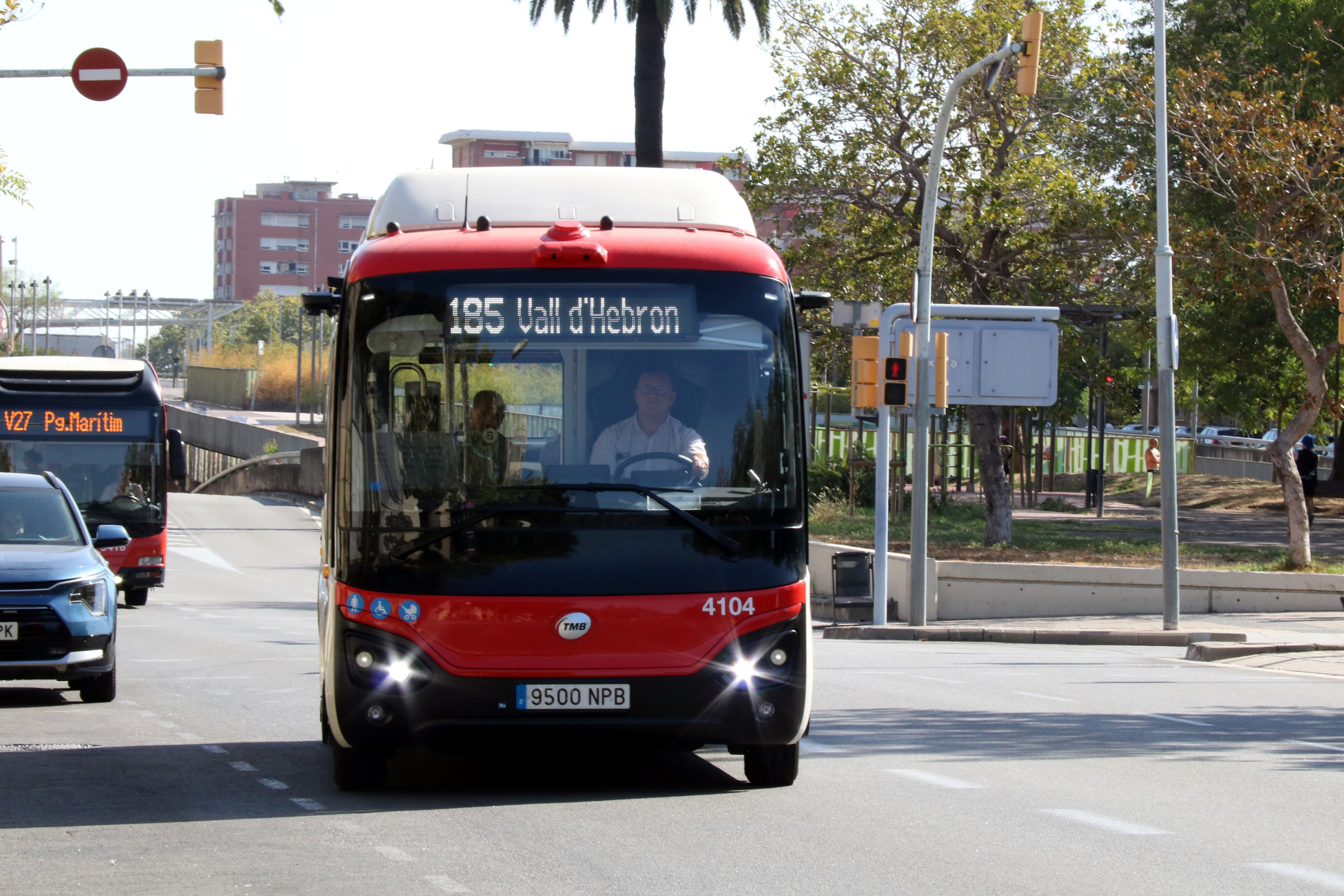 The new 100% electric bus that TMB is incorprating into its Barcelona neighborhood bus system