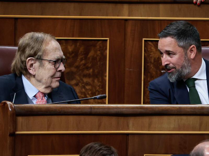 Far-right blasts key role of independence MPs for Spain&#39;s governance in motion of no confidence