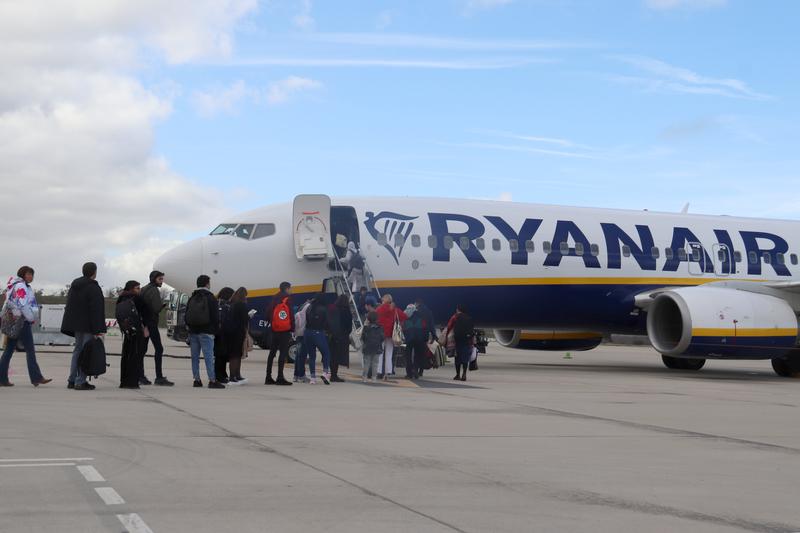 Ryanair is the company that offers the most flights with 36 different route.