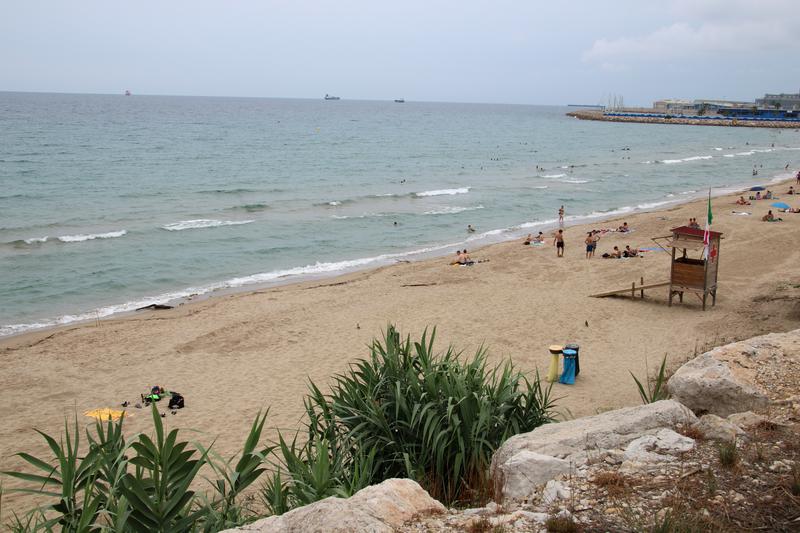 Tarragona's Platja del Miracle beach