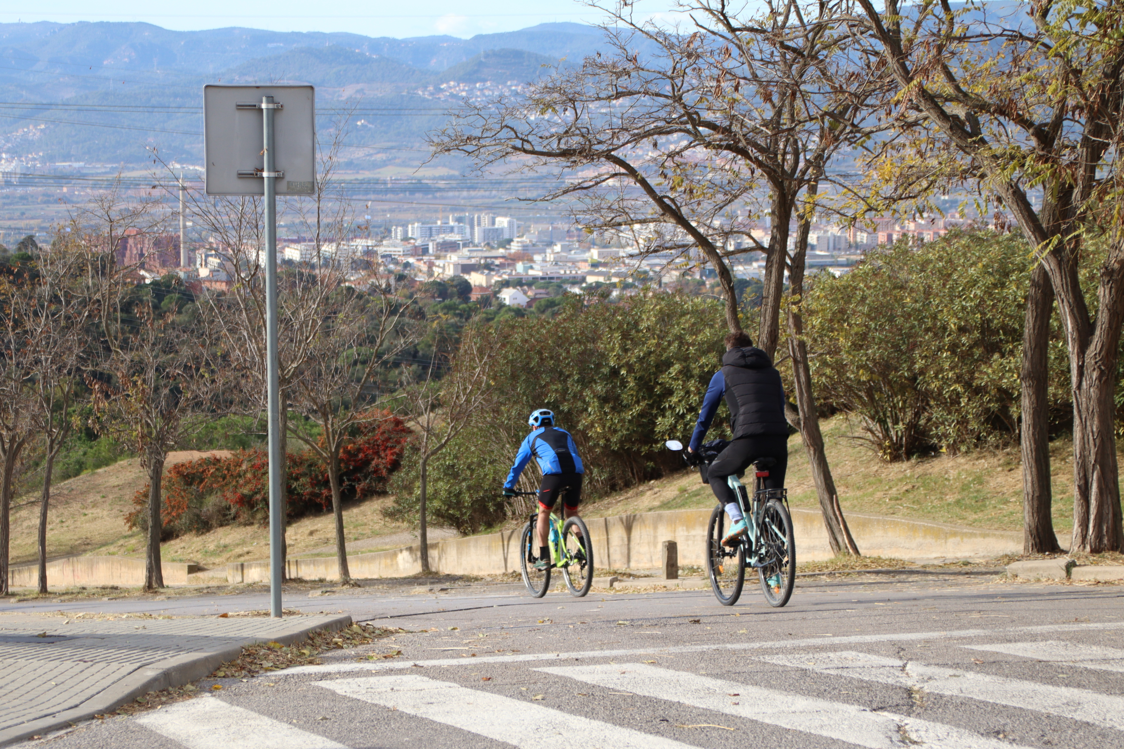 Cyclists unable to access Collserola Natural Park due to ASF restrictions