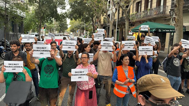 Housing rights protesters