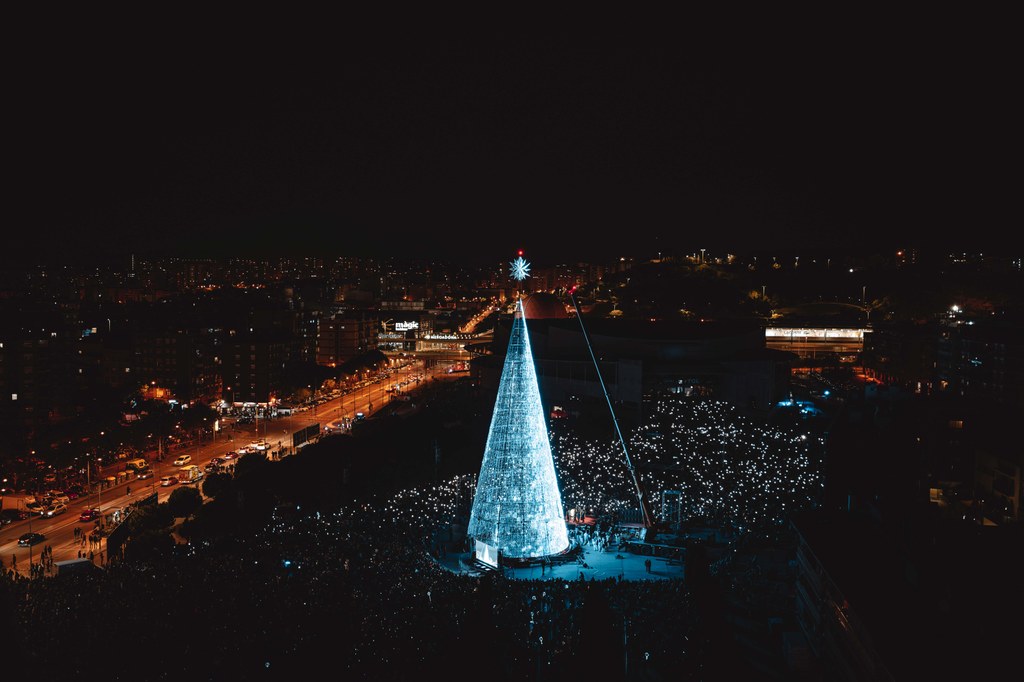 Badalona's 43-metre Christmas tree