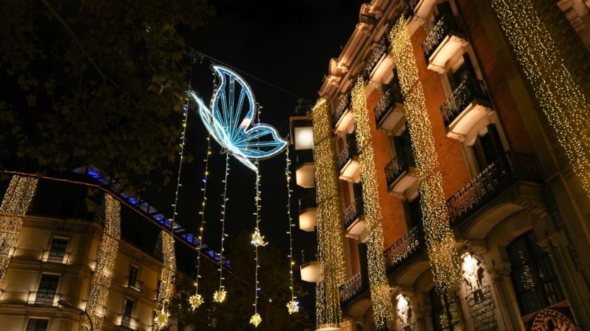 Christmas lights on Passeig de Gràcia