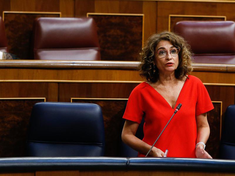 Spanish finance minister, María Jesús Montero, in the Spanish Congress on June 8, 2022