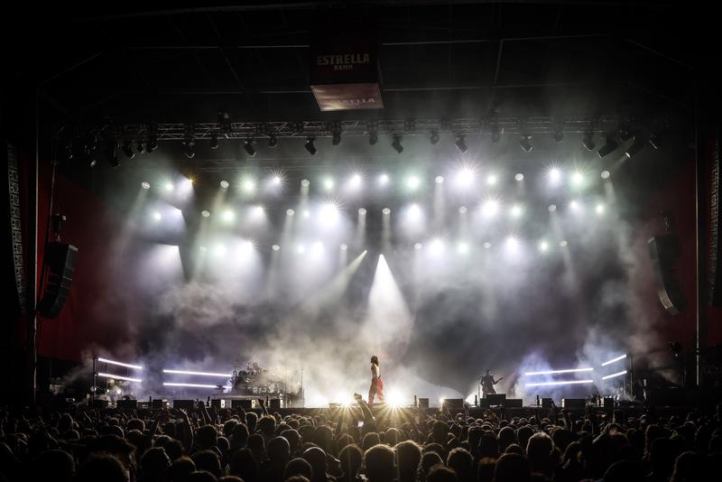A moment from the 2025 performance of the group Thirty Seconds to Mars at the Cruiïlla Festival