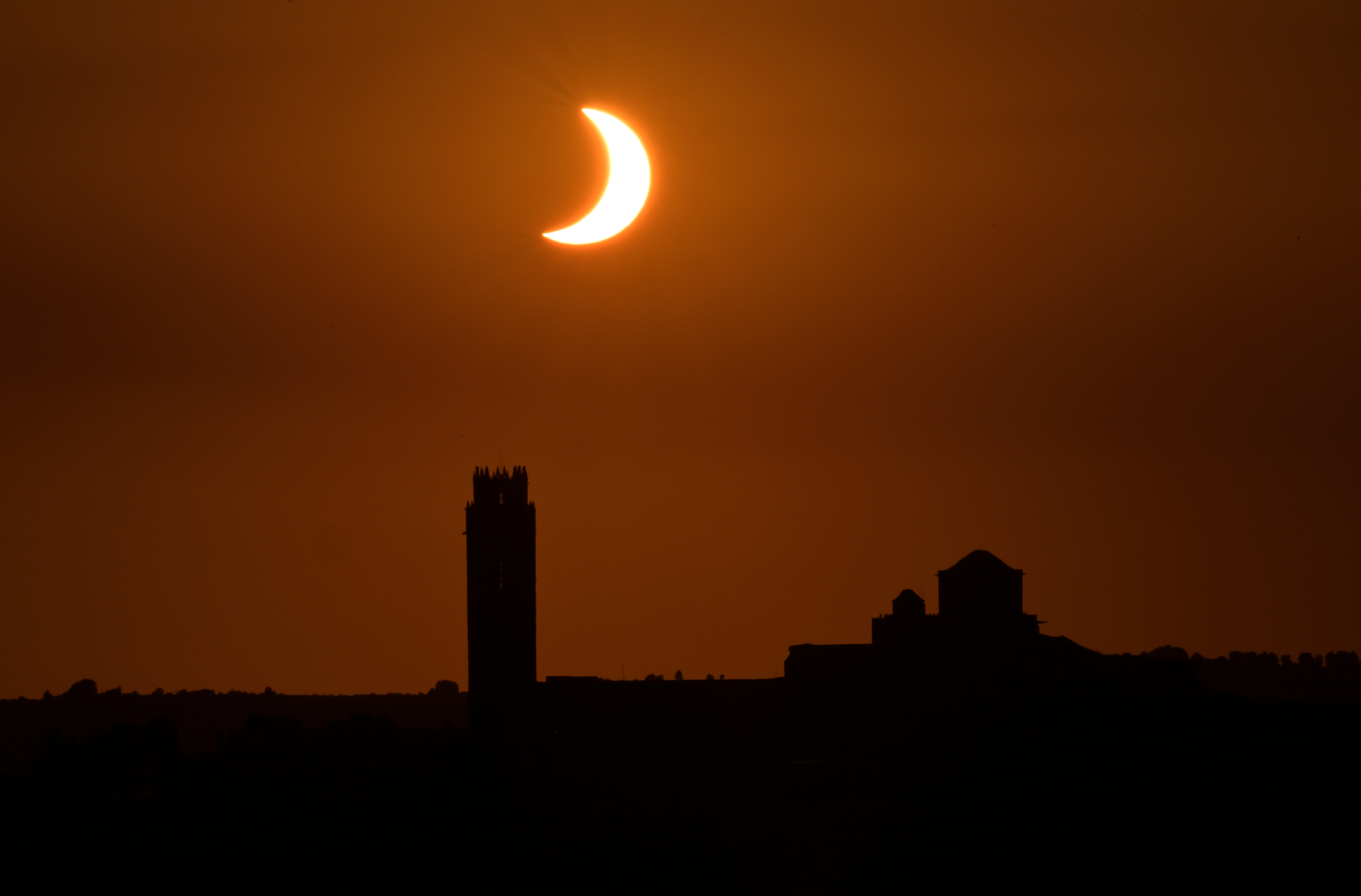 The Old Cathedral of Lleida, the Seu Vella, during the eclipse