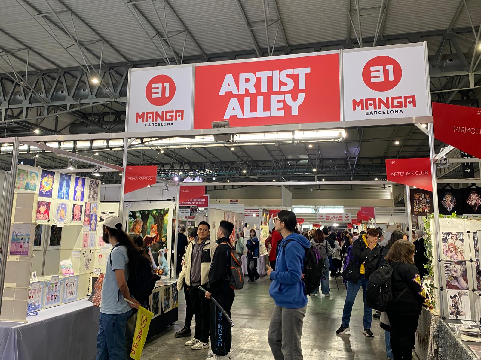 Attendees browse the stands at Manga Barcelona's Artist Alley