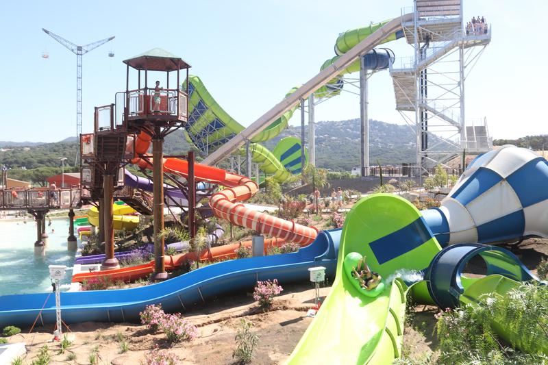 Water World water park with the Tornado King in the background