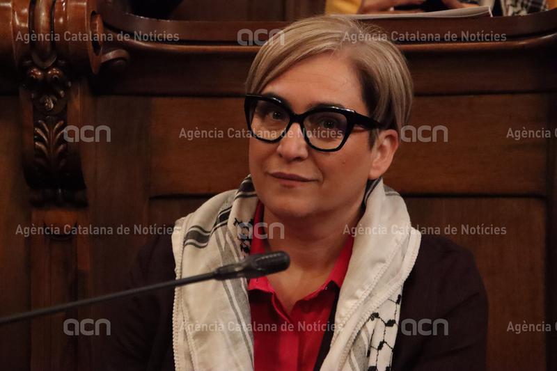 Colau considera "miop" que no hi hagi pacte progressista a Barcelona ...
