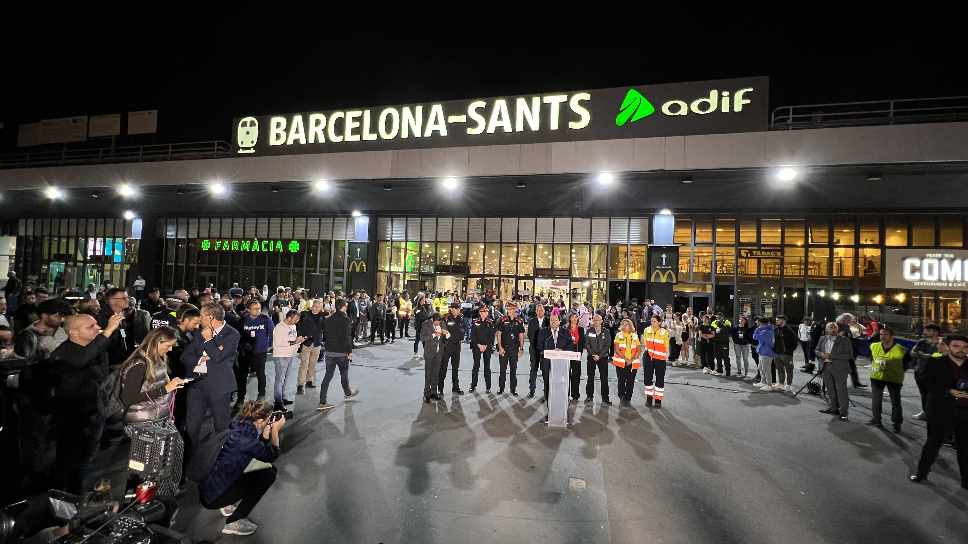 Catalan interior minister Joan Ignasi Elena speaking in front of Barcelona Sants train station on October 26, 2023 ahead of an anti-terrorist operation drill