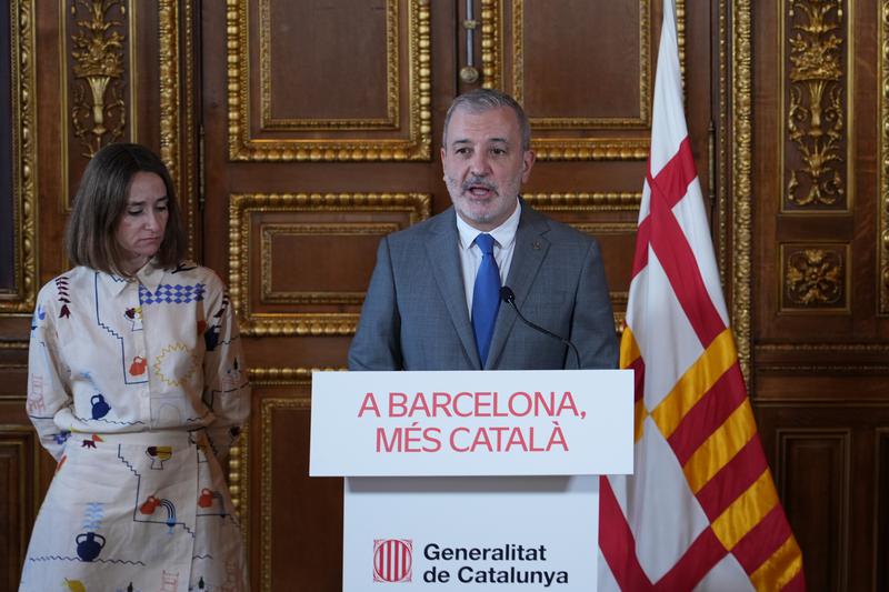 Barcelona Mayor Jaume Collboni and Barcelona commissioner for the social use of Catalan Marta Salicrú, this Monday