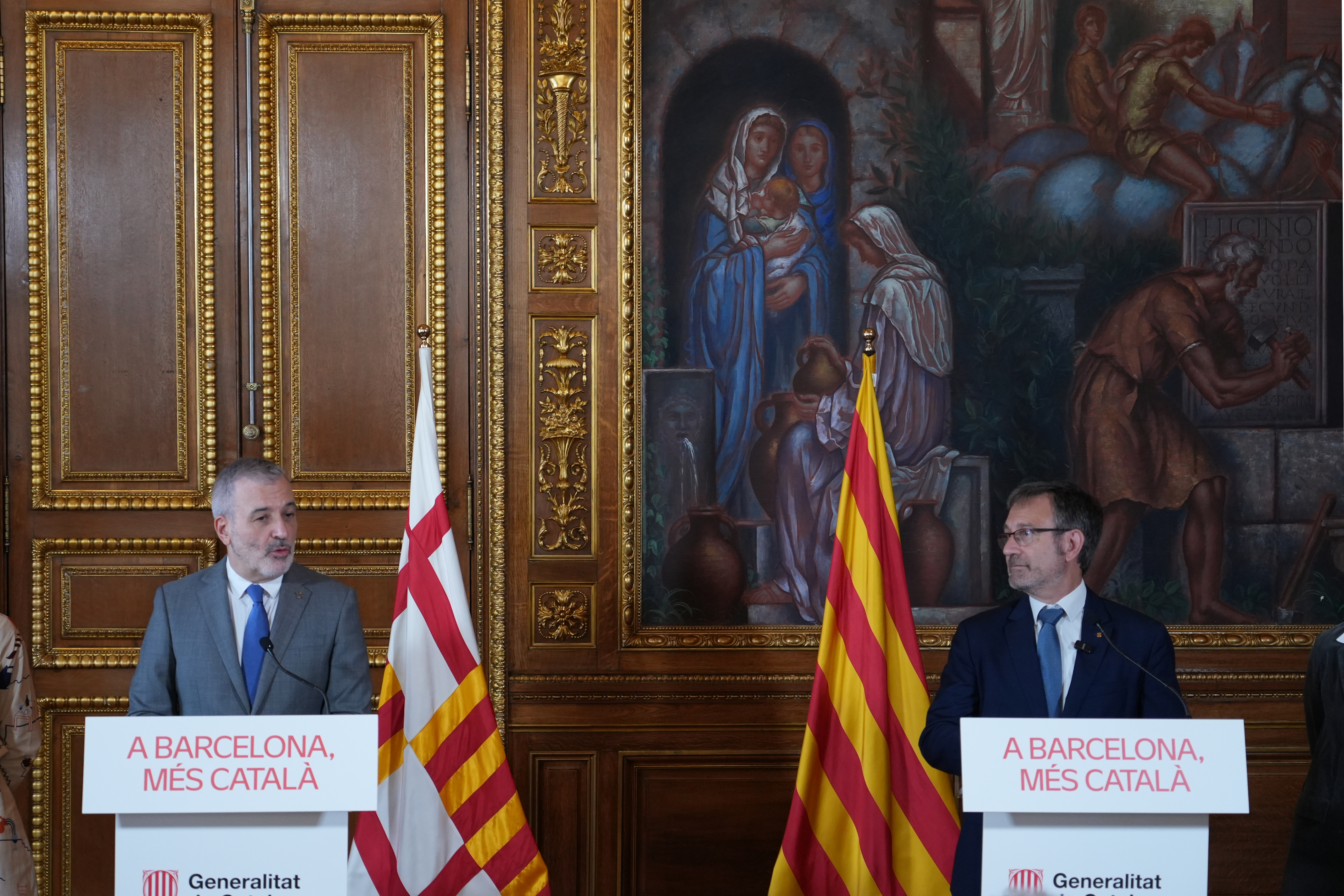 Barcelona Mayor Jaume Collboni and language policy secretary Francesc Xavier Vila, this Monday