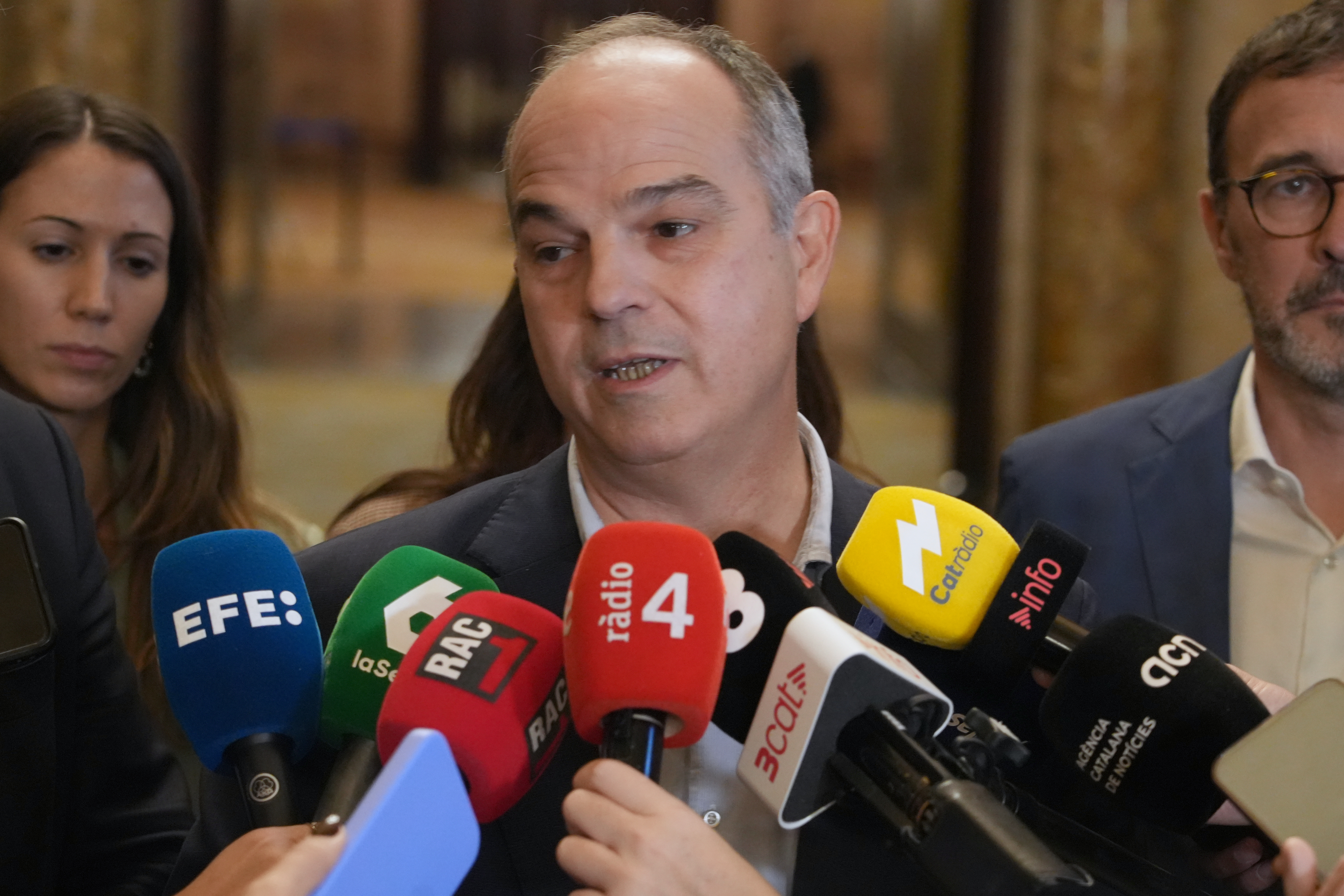 Junts secretary general, Jordi Turull, addresses media in Parliament