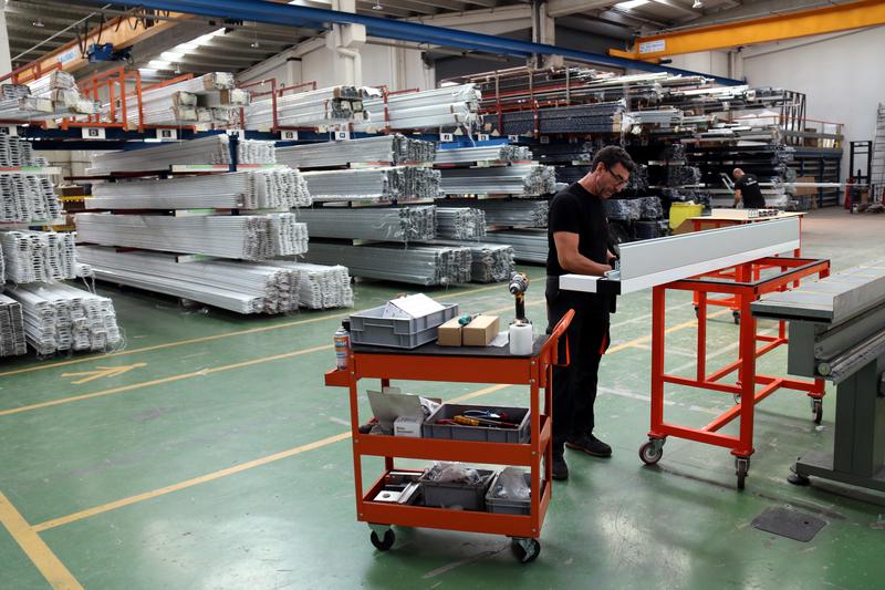 Image of a worker in a Collbaix factory in Catalonia