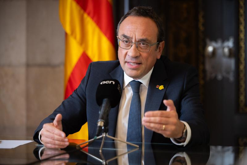 Parliament speaker Josep Rull speaking in an interview with the Catalan News Agency