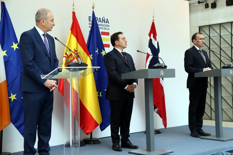 The foreign ministers of Spain, Ireland and Norway at a joint press conference in Brussels on Monday