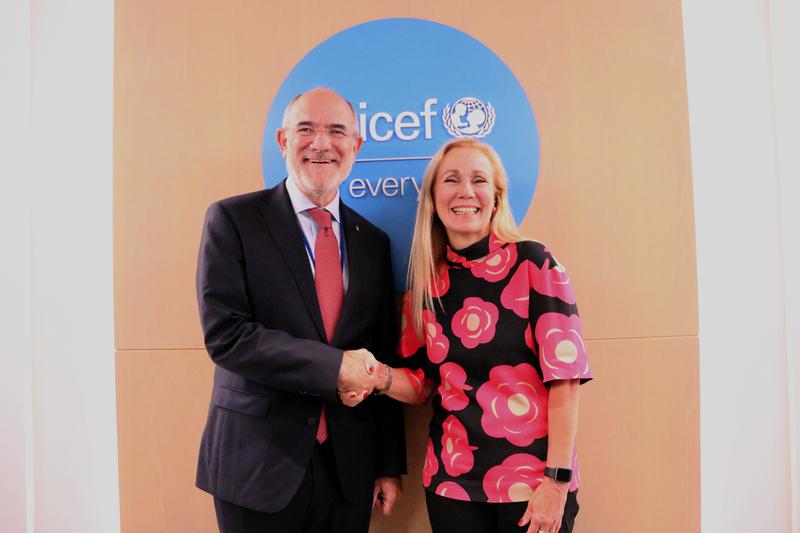 Catalan foreign minister Jaume Duch meets with Kitty van der Heijden, the UN’s Assistant Secretary-General