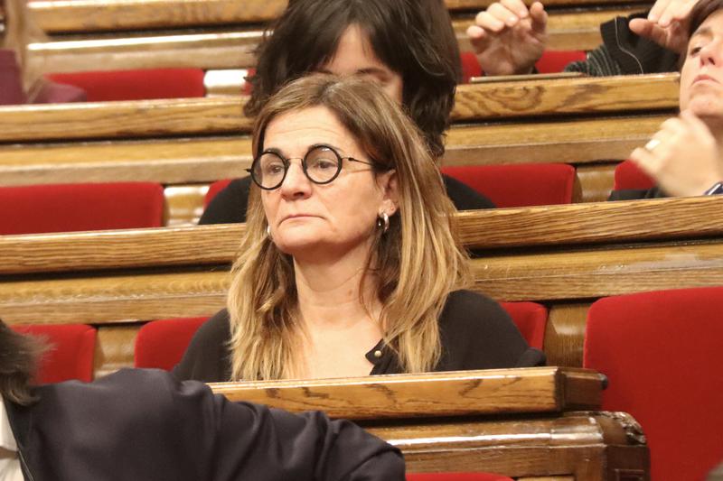 Junts MP Cristina Casol will sit as an independent after being expelled from parliamentary party