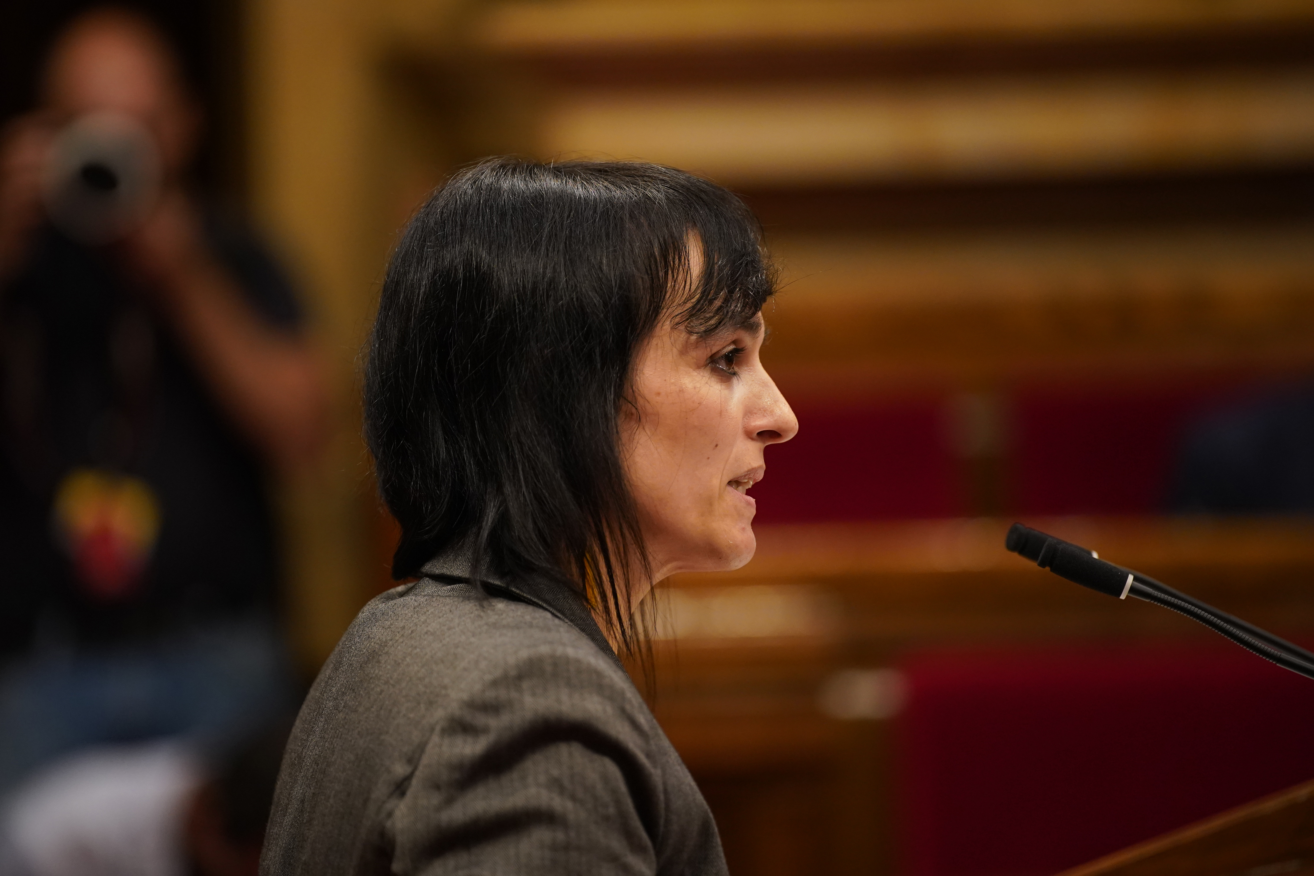 The leader of far-right Aliança Catalana on her speech in the Catalan Parliament on October 9, 2024.