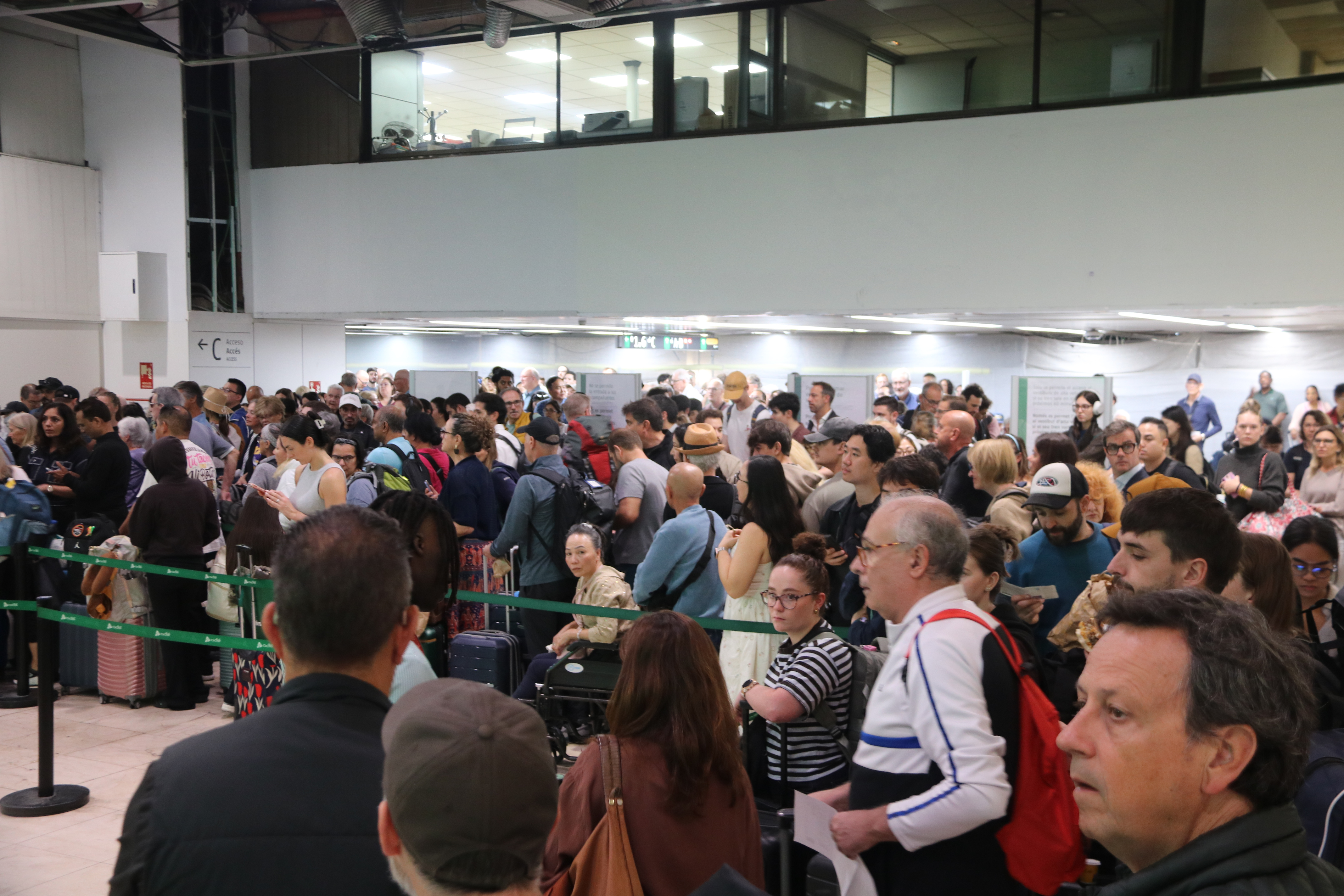 Crowds waiting at Sants station
