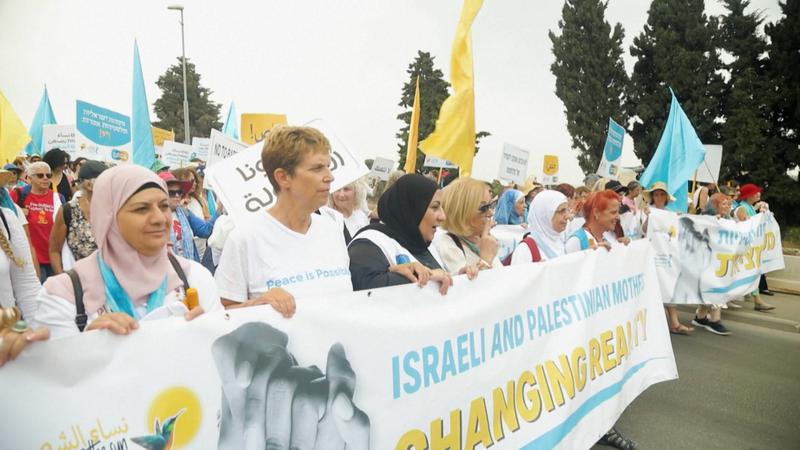  Israeli and Palestinian peace activists Yael Admi and Reem Alhajajra at a joint protest