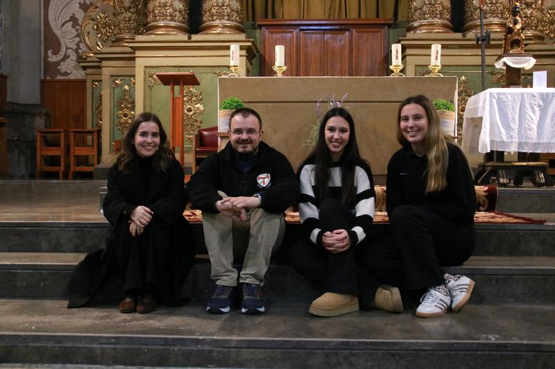 Georgina Gual, co-president of the Tarragona Holy Week Association; Agustí València, standard-bearer of the Ecce Homo Brotherhood; Xènia Serra, band leader of the Piety; and Laia Mallol, coordinator of the Marejants Guild at the Church of Saint Augustine