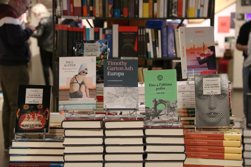 Some of the books recommended by Catalan personalities for Sant Jordi 2024