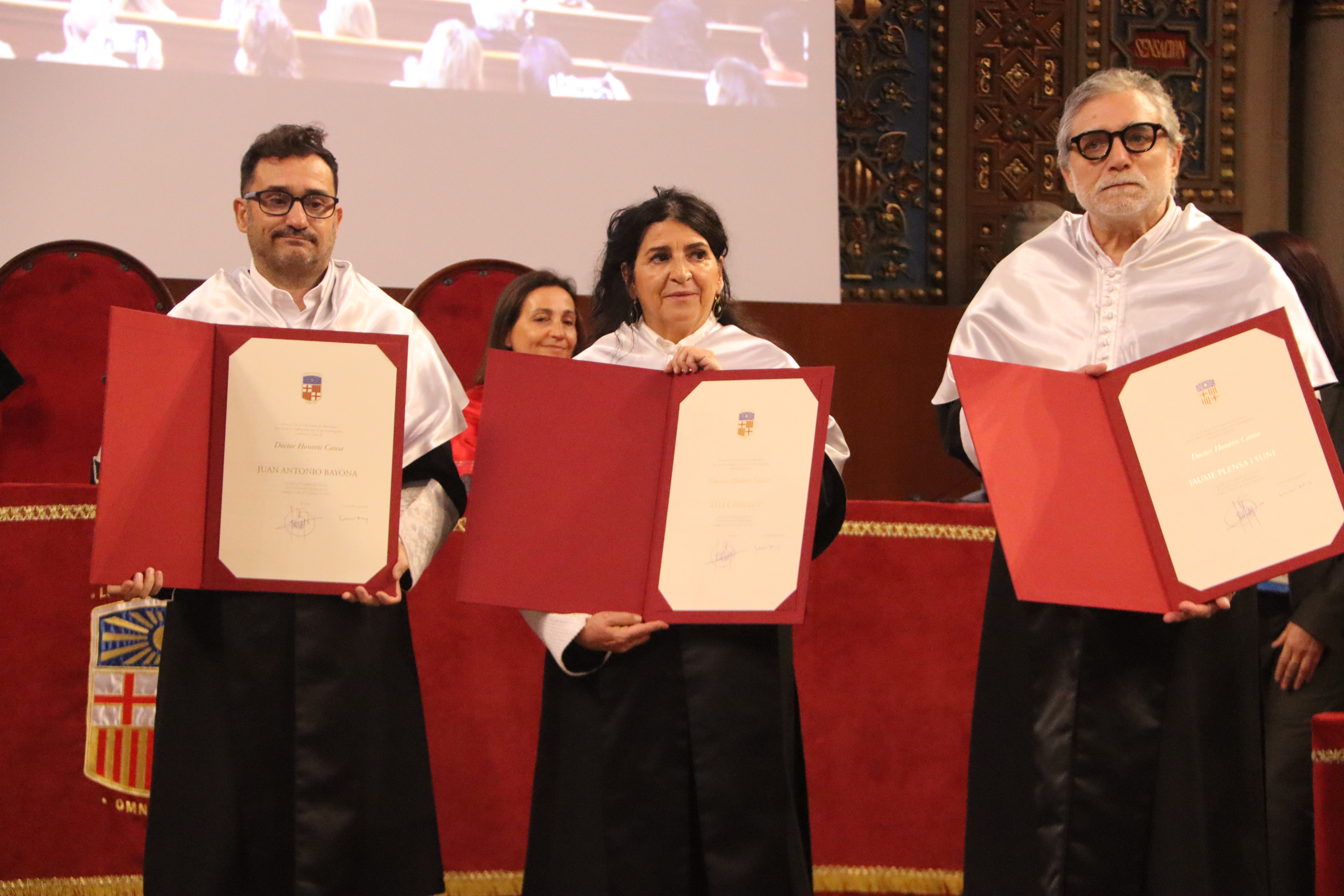 Juan Antonio Bayona, Lita Cabellut and Jaume Plensa, awarded honorary doctorates from University of Barcelona on Monday September 30, 2024