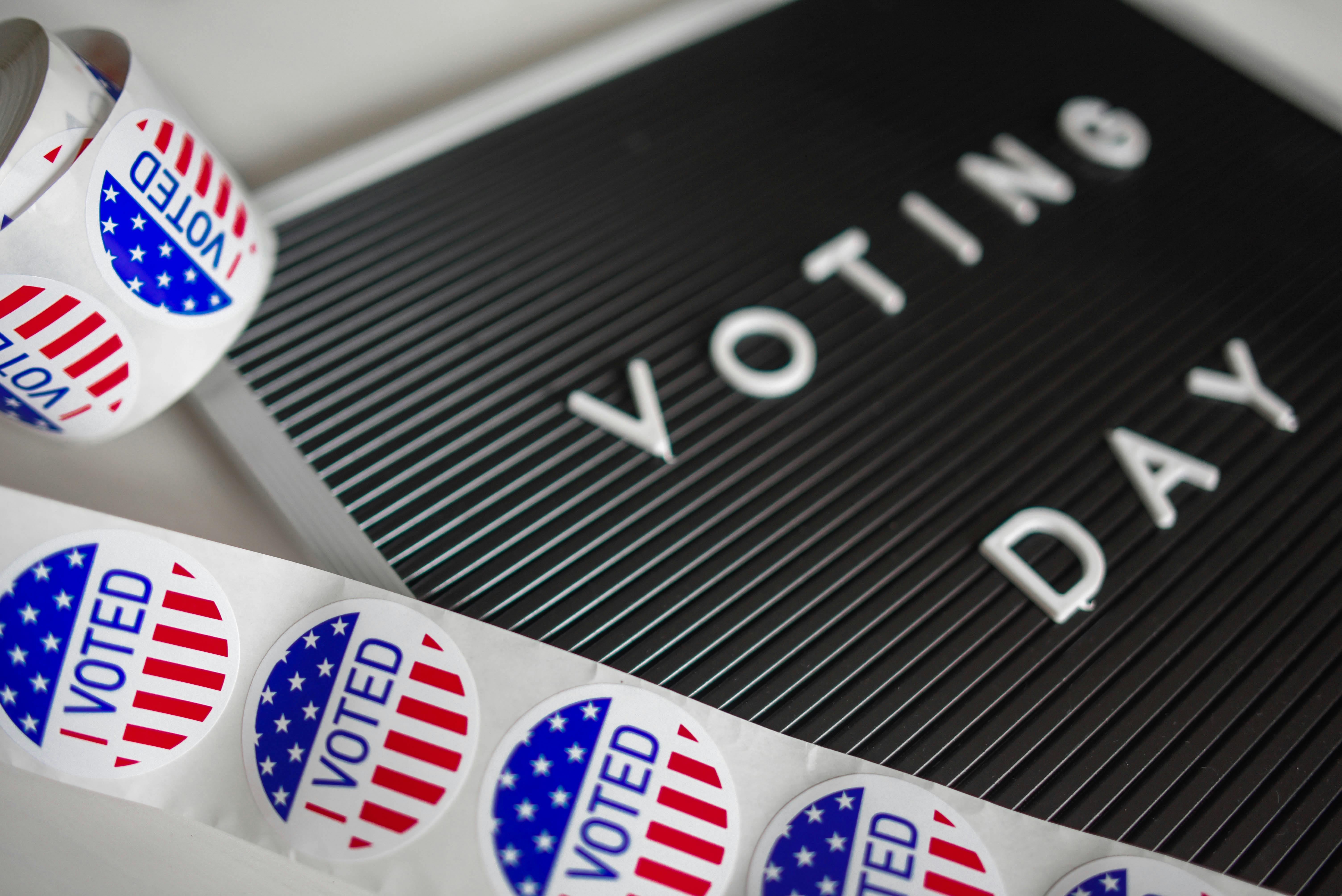 Stickers with the US flag and the word 'I voted'