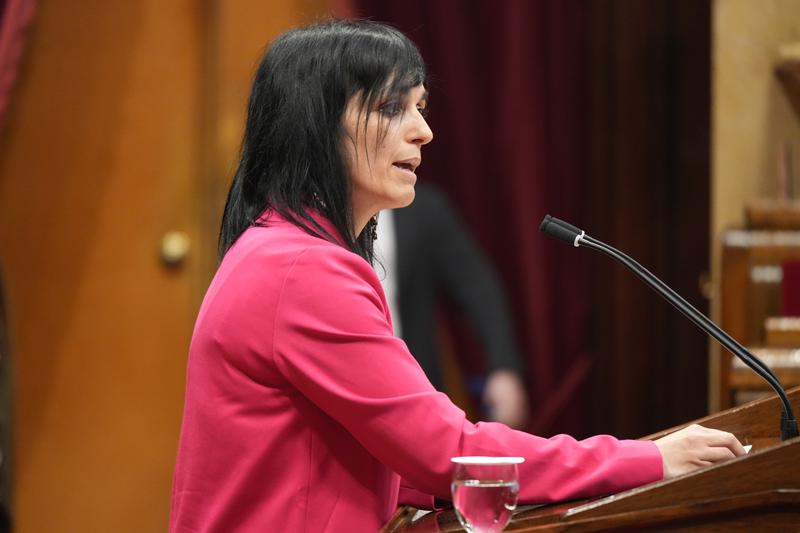 Aliança Catalana leader Sílvia Orriols speaking in the Catalan parliament, May 22, 2025