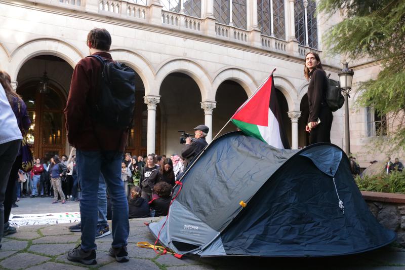 Students camp at the University of Barcelona cloister to support Palestine on May 6, 2024
