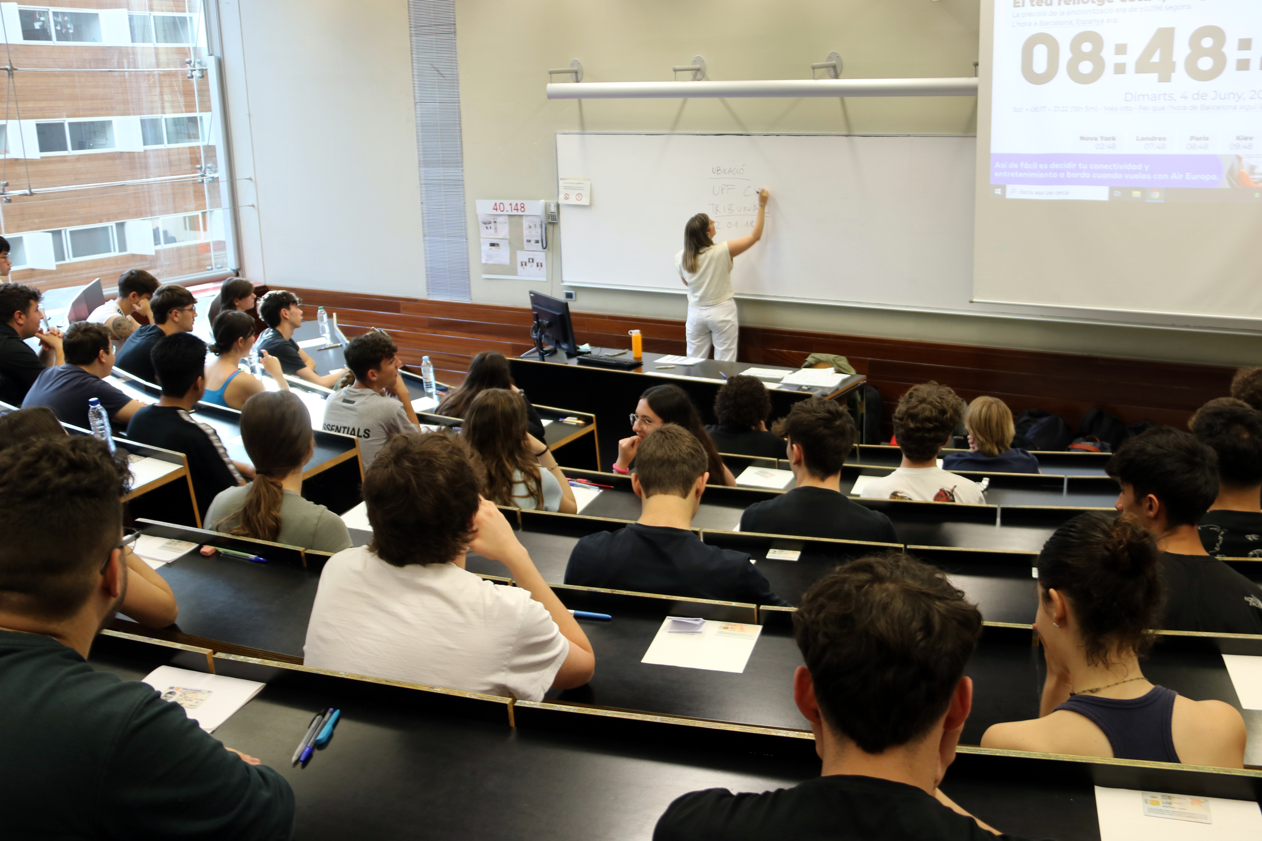 Students at Barcelona's Pompeu Fabra University take the university entrance exams on June 4