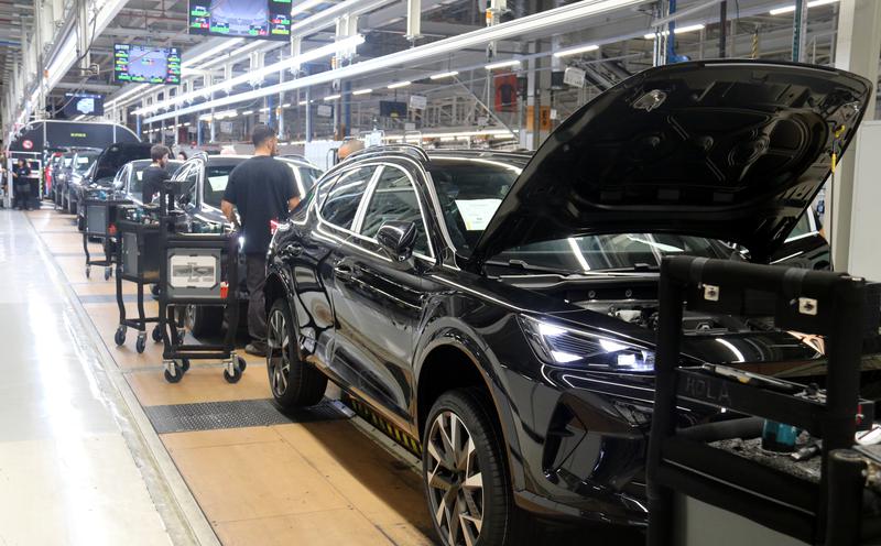 La indústria exportadora valora com un "empat tècnic" l'acord aranzelari i veu "una incògnita" l'impacte en les vendes
