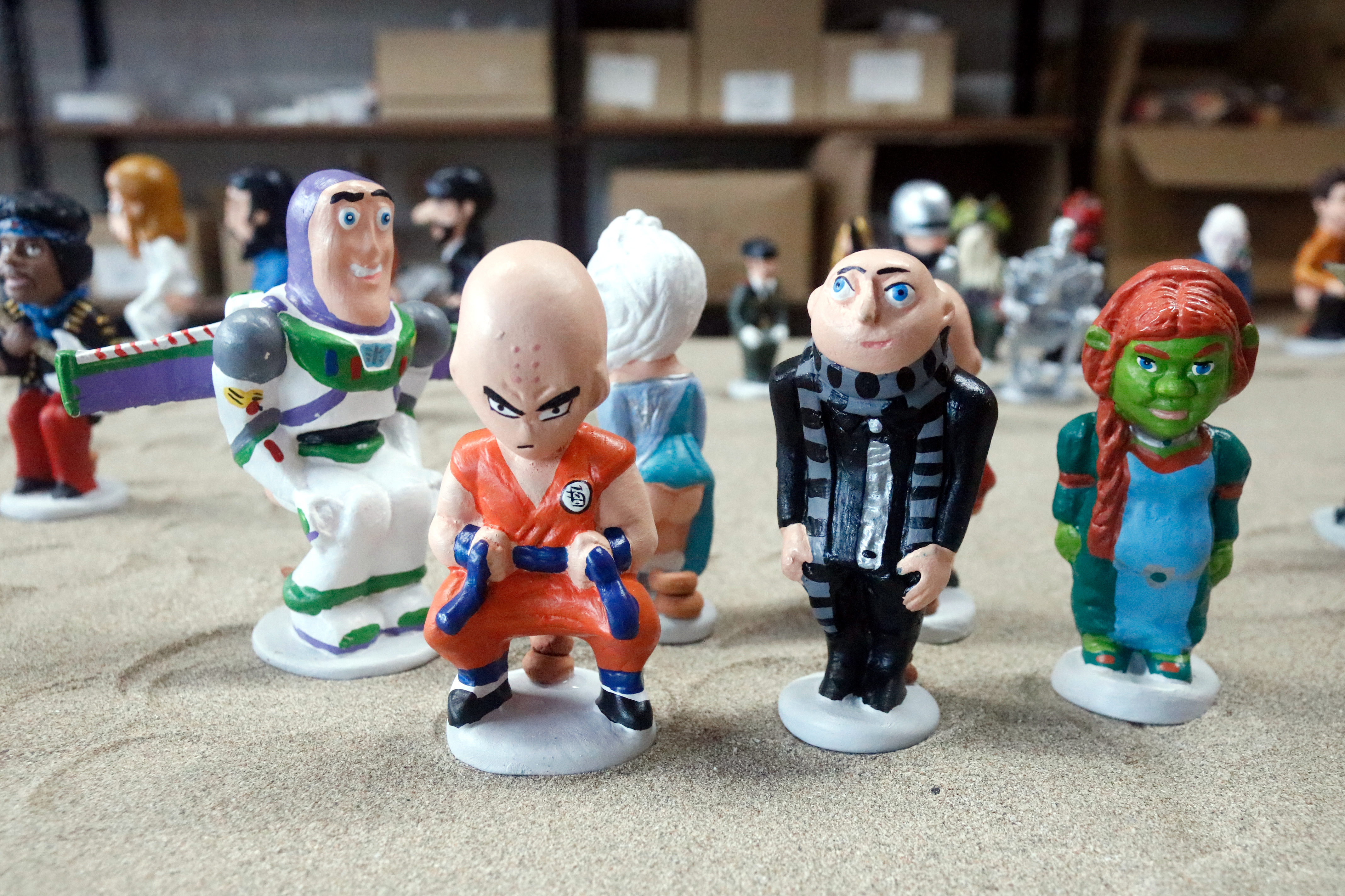 Buzz Lightyear, Kirlin, Gru or princess Fiona from Shrek, among the new caganers of this Christmas.